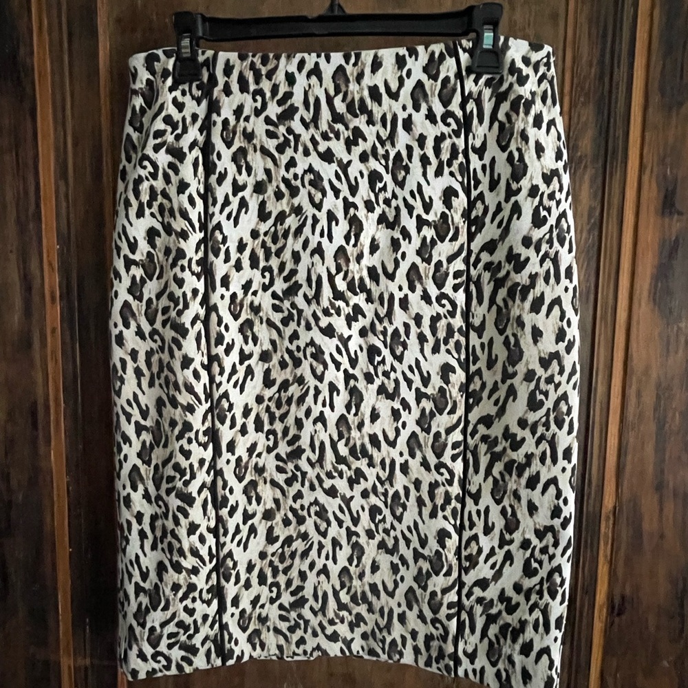 White House Black Market animal print pencil skirt